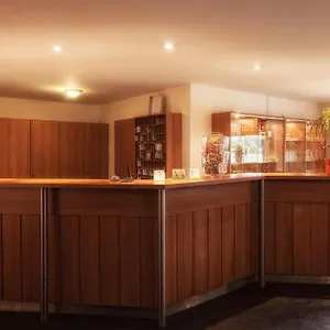 3* Hotel Center Drive
